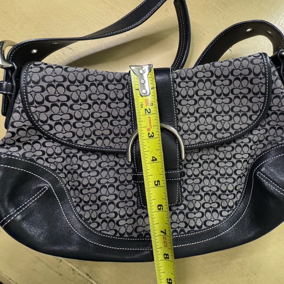 Coach Bag - Picture 5 of 12